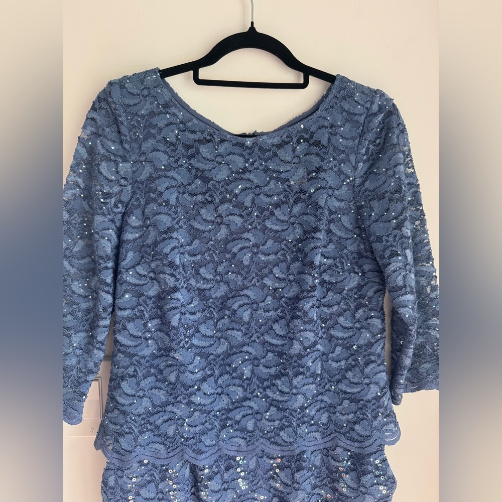 ALEX EVENINGS Periwinkle Sequin Scalloped Lace 3/4 Sleeve Mock Dress 6 US - Picture 5 of 14